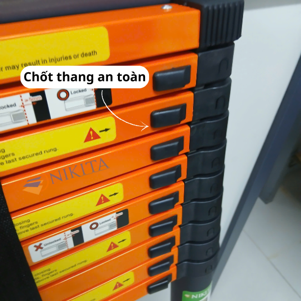 Thang Rút Đơn Bằng Thép 2.3m IR230 – 6 Bậc Gọn Nhẹ, Chắc Chắn